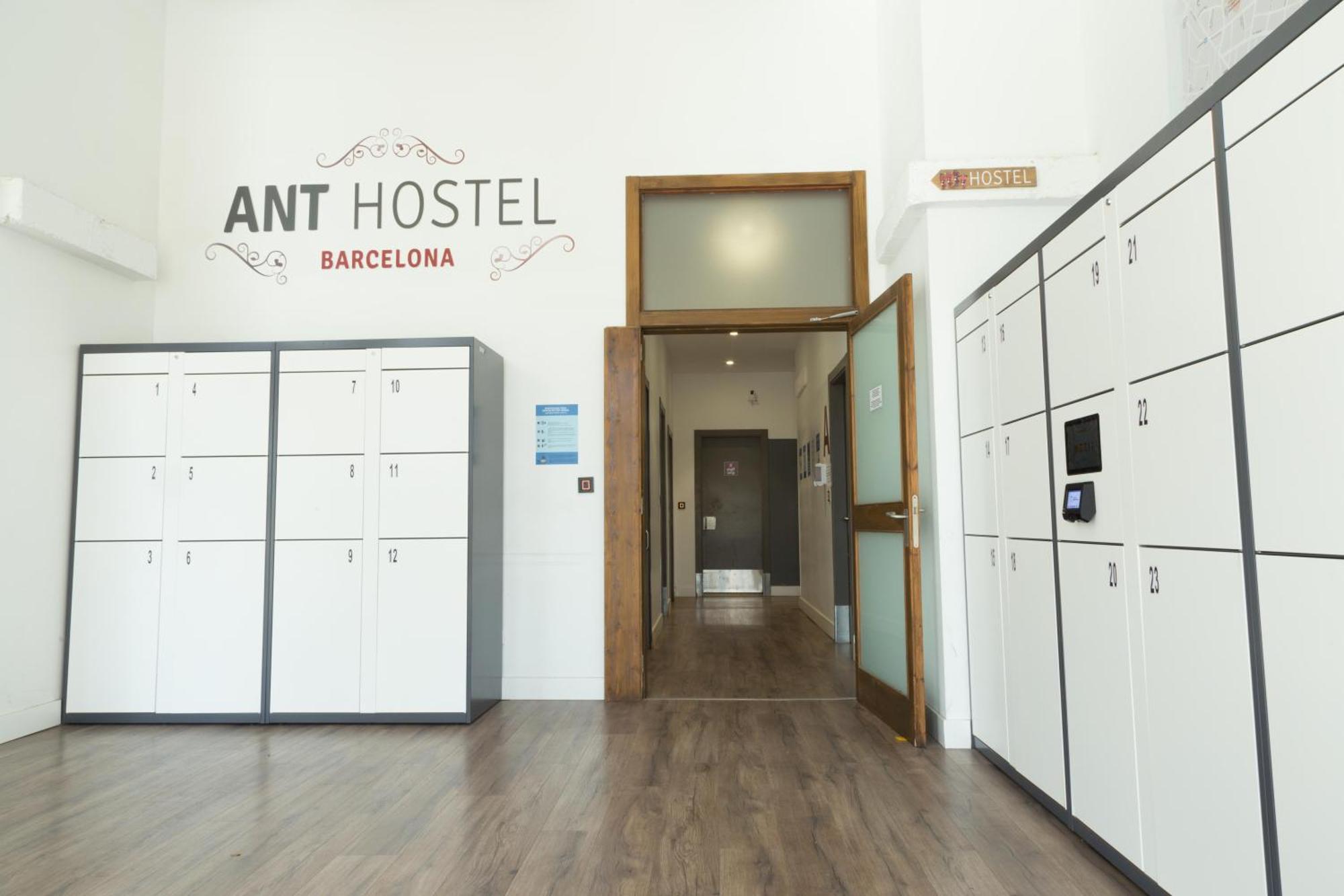 Ant Hostel Barcelona Eksteriør billede